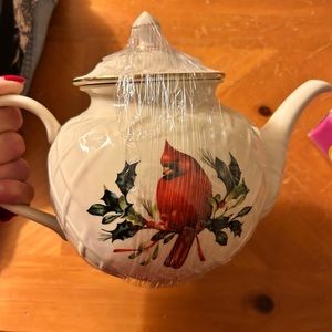 Lenox Teapot
